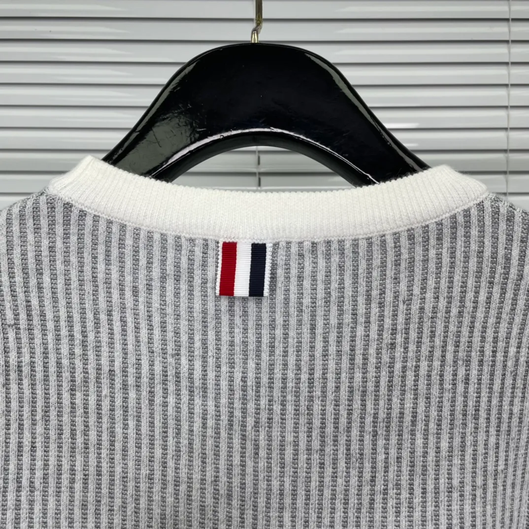 🔥🔥p125 Thom Browne ➡️ ， Retro Same Style Versatile : Light Gray Dark Gray Size：M-2XL